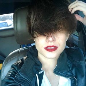 Meet your Posher, Kelsi